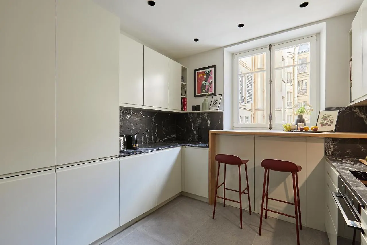 Residense Notre Dame De Paris By Studio Prestige France