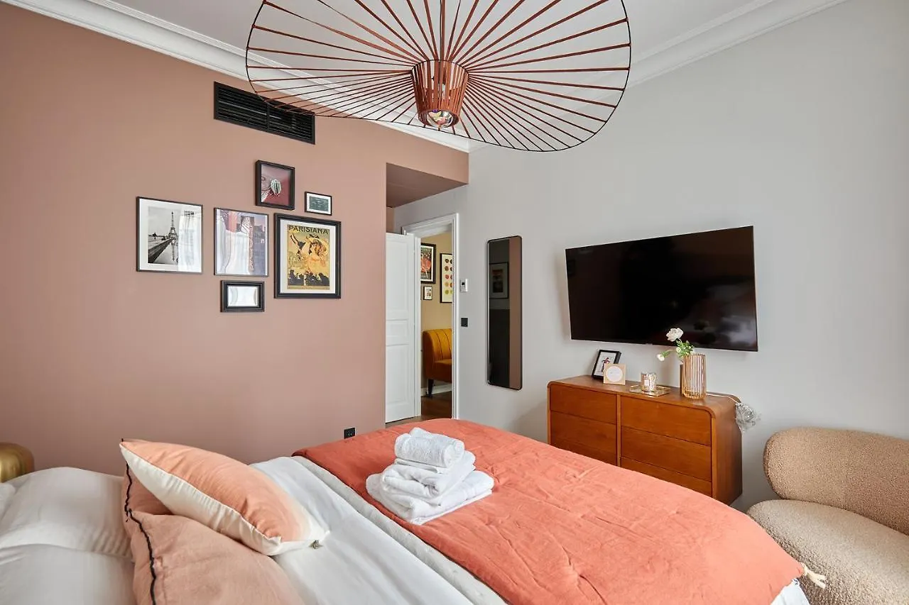 Appartement Residense Notre Dame De Paris By Studio Prestige France